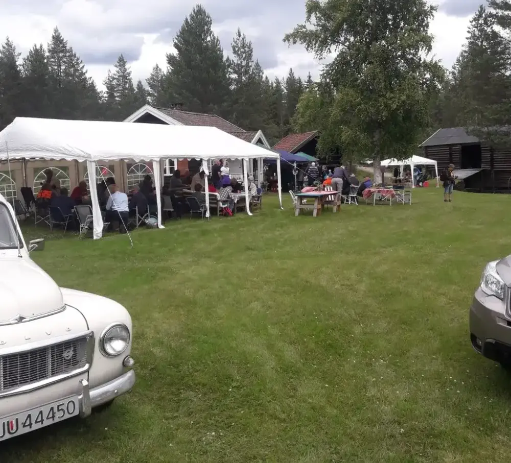 Slåttedag på Dalen Husmannsplass