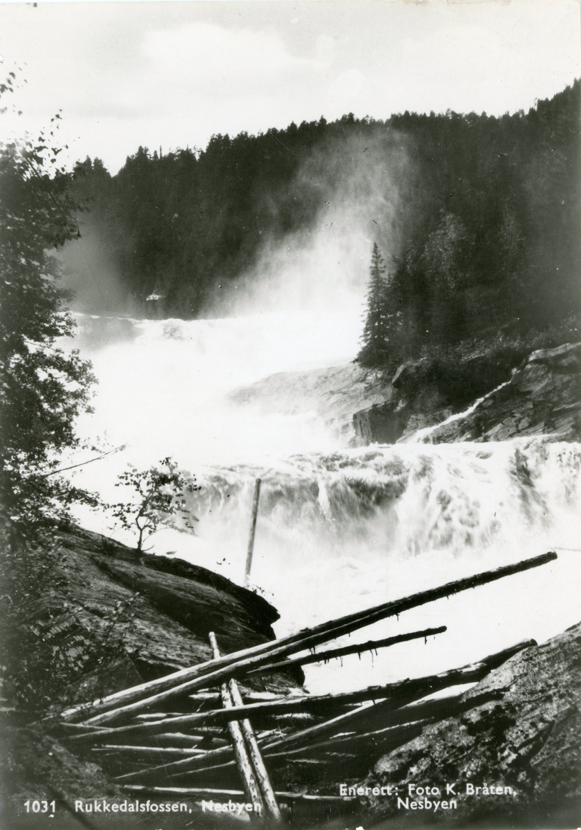 Postkort
Rukkedalsfossen Nesbyen sommer