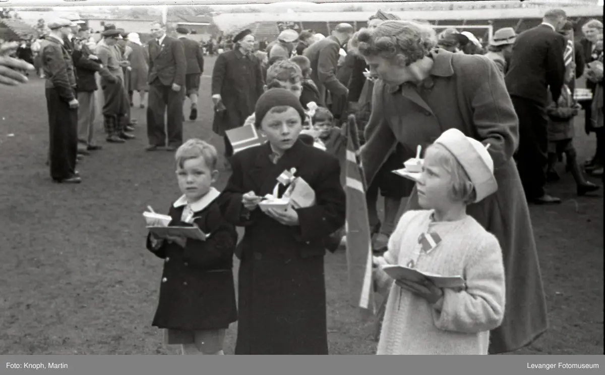 Markering av Danskehjelpen under fredsdagene i Oslo 1945.