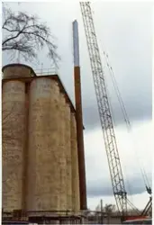 Uppsättning av skorsten silo SOAB; hetoljeanläggning