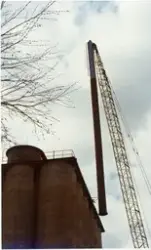 Uppsättning av skorsten silo SOAB; hetoljeanläggning
