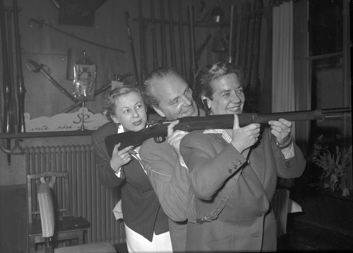 "Trivsamma Trean" Folkparken. Den 17 maj 1950