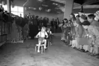 Cykeltävling för barn på Rotundan den 30 maj 1950