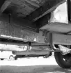 Bil o Traktor, skadad lastbil. Juli 1950