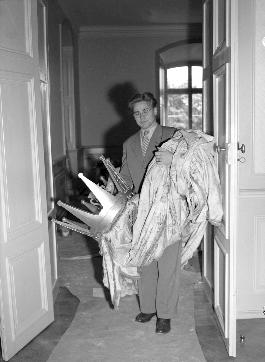 Slottet restaureras den 15 juli 1950