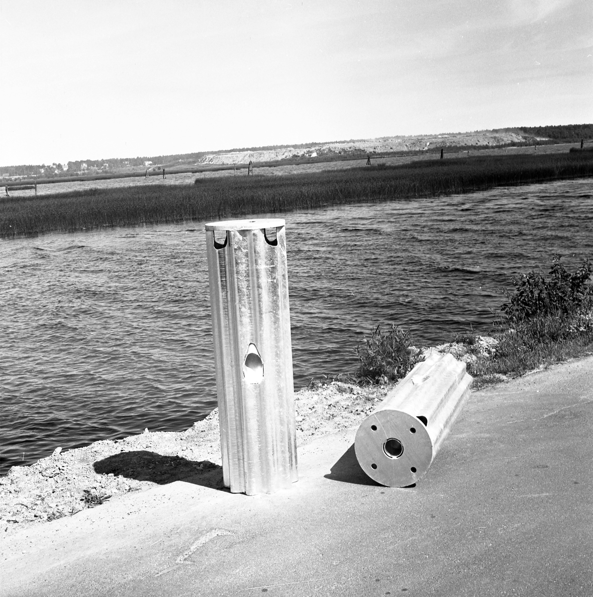 Gävle Galvan, juli 1968. Stolpfäste
Gavleverken AB, GA Plagan AB ursprung Lindahl & Runers Mekaniska Verkstad.
1893 till Gefle Verkstäder AB. 1910 till Gefle Verkstads & Gjuteri AB,  1924 till AB Gavleverket. Företaget köptes 1953 av Gävle Galvan grundare och ägare Arne Sjöström, som 1956 sålde Galvaniseringsfabriken