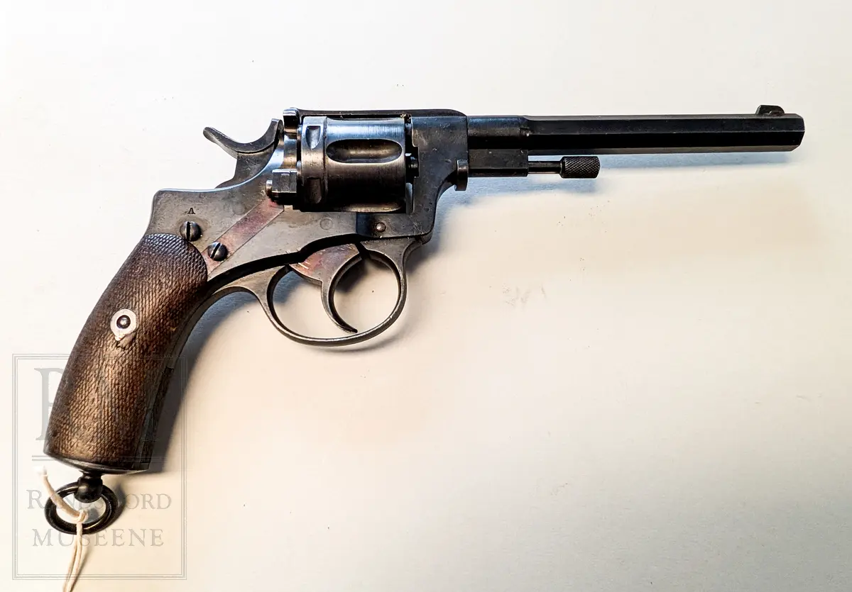 Revolver