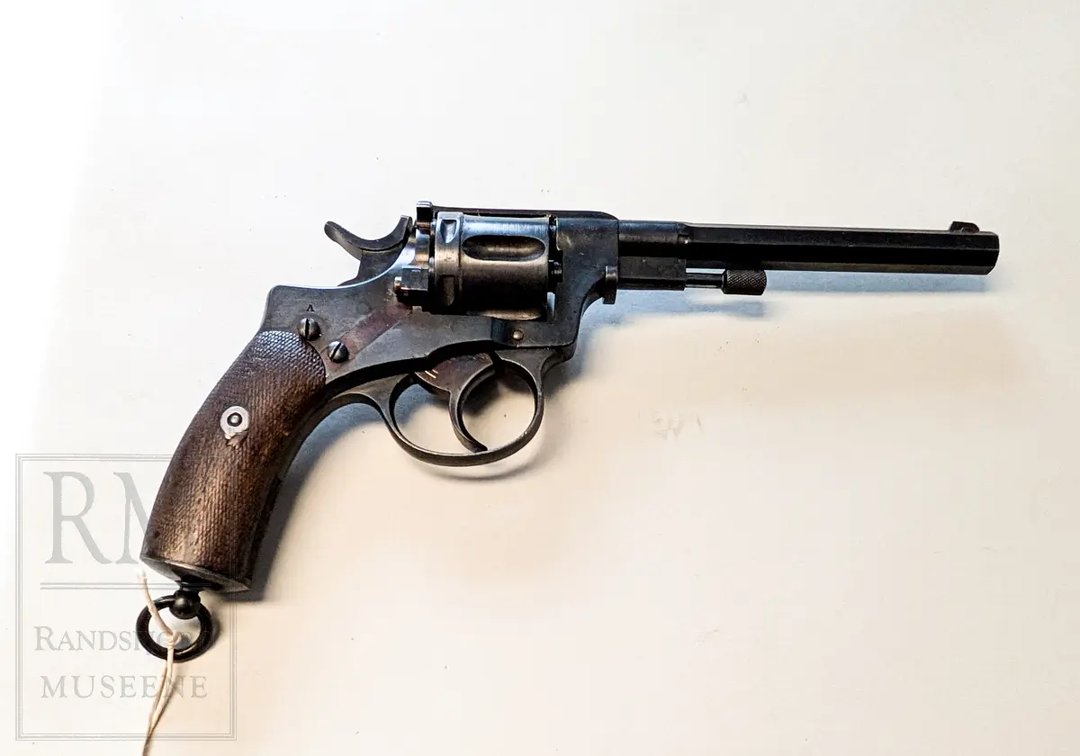 Revolver