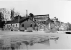 Hagaströms kraftverk, I bakgrunden tegelbruket.