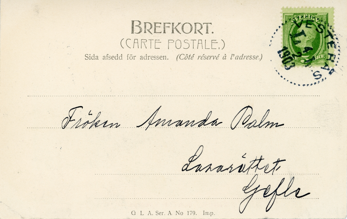 Brevkort adresserat till sjuksköterskan Amanda Palm, 1903. Motivet är vy över staden Västerås, fotot taget från kyrktornet.
Text på framsidan: "Tack för nyårshällsningen och därtill många kära hällsningar från Sanna Andersson, d 2/2-03".