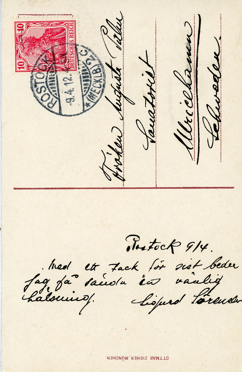 Brevkort adresserat till sjuksköterskan Amanda Palm 1912.
Motiv av staden Rostock i. M Steintor. 
Text på baksidan: "Rostock 9/4. Med ett tack för sist beder jag få sända en vänlig hälsning. Sigurd Sörensen?".
