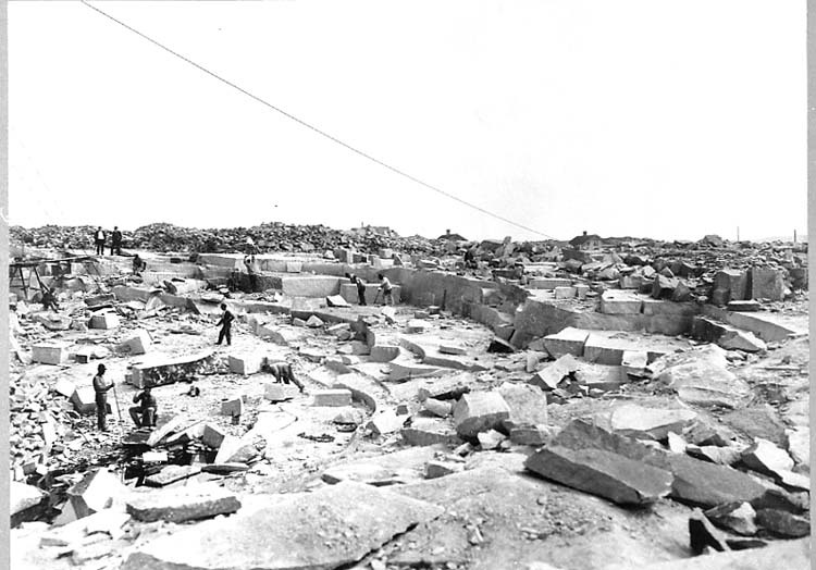 Medföljande text: "Klockebrottet Malmön, omkr. sekelskiftet. Början av 1900-talet. Detta är ett storbrott".