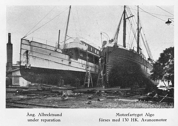 Text på kortet: "Ång. Albrektsund under reparation. Motorfartyget Algo förses med 130 HK Avancemotor".
