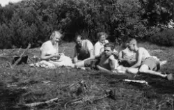 Vila under konfirmationundervisning i Broaryd, 1951