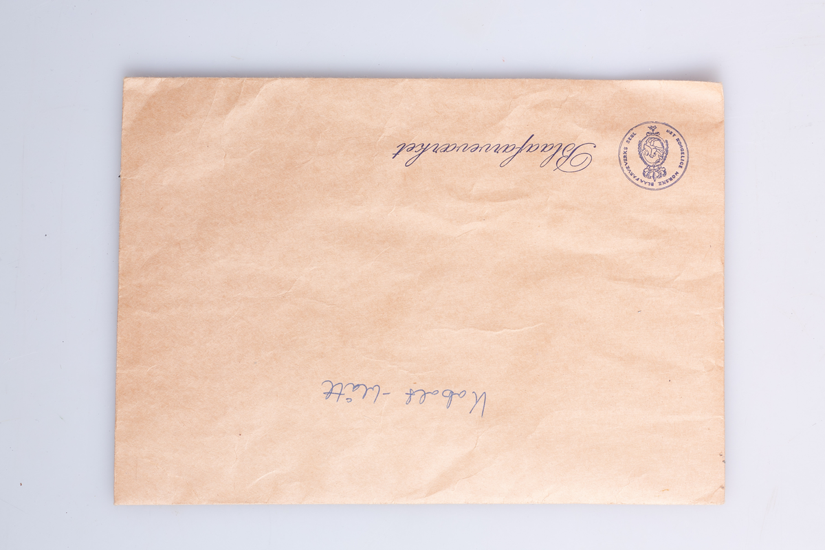 koboltfarge, pigment fra Blaafareverket, til blåfargen på glass.