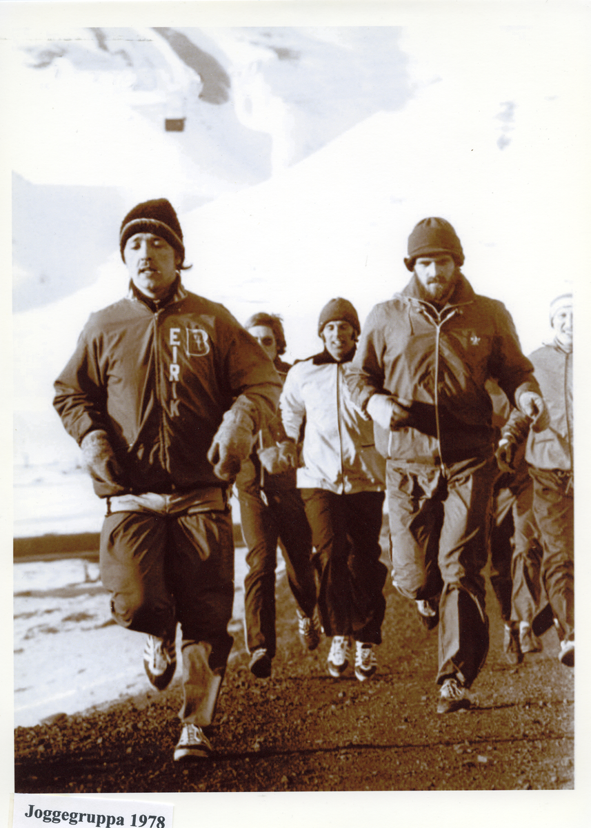 Svalbard turns joggegruppe. 
