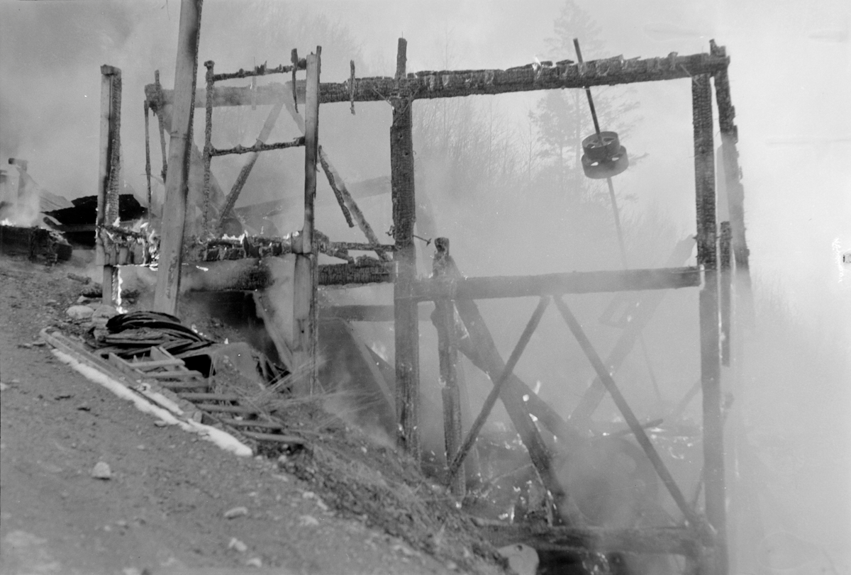 Brann i sandsiloen ved Bjørka sandtak