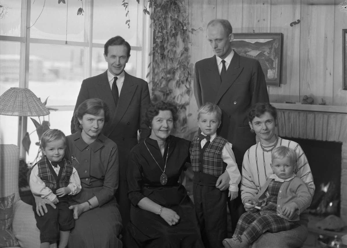 Professor Magne Mortenson med familie