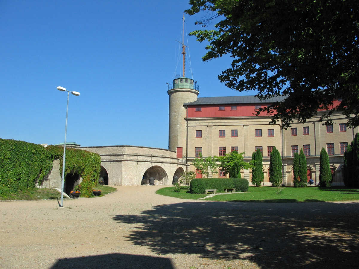 Skaraborgsgruppen på besök vid Kungsholms fort i Karlskrona i augusti 2005.