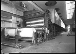 Foto av papirfabrikken på Skotfoss, antagelig tatt i 1939

P