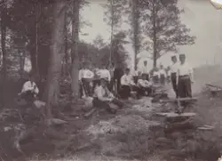 Kompaniets kokgropar vid Rya Backgården.