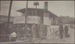 Soldater ombord på båten Gösta Berling.