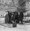 Frivillig befälsutbildning (FBU) i Ånn. Soldater med artilleripjäs.
