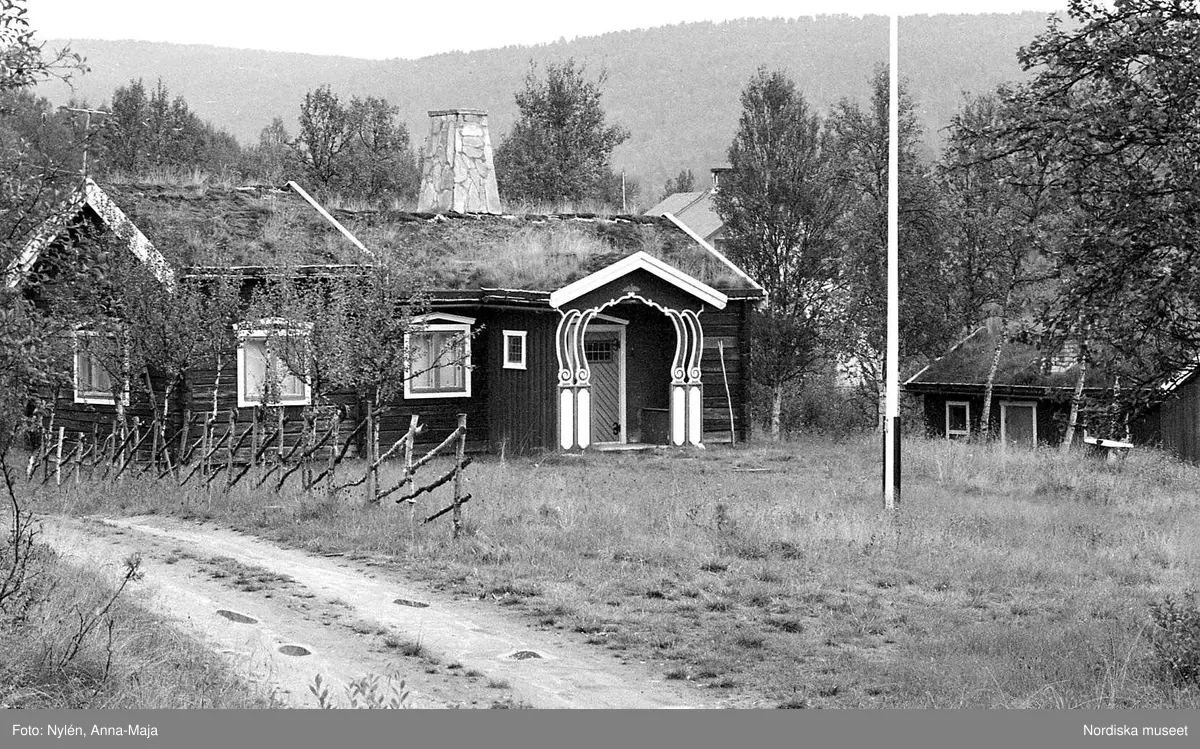 Bruksvallarna. Utsikter, interiör, porträtt.