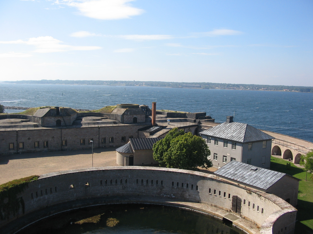 Skaraborgsgruppen på besök vid Kungsholms fort i Karlskrona i augusti 2005.