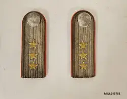 Axelklaffar m/1899