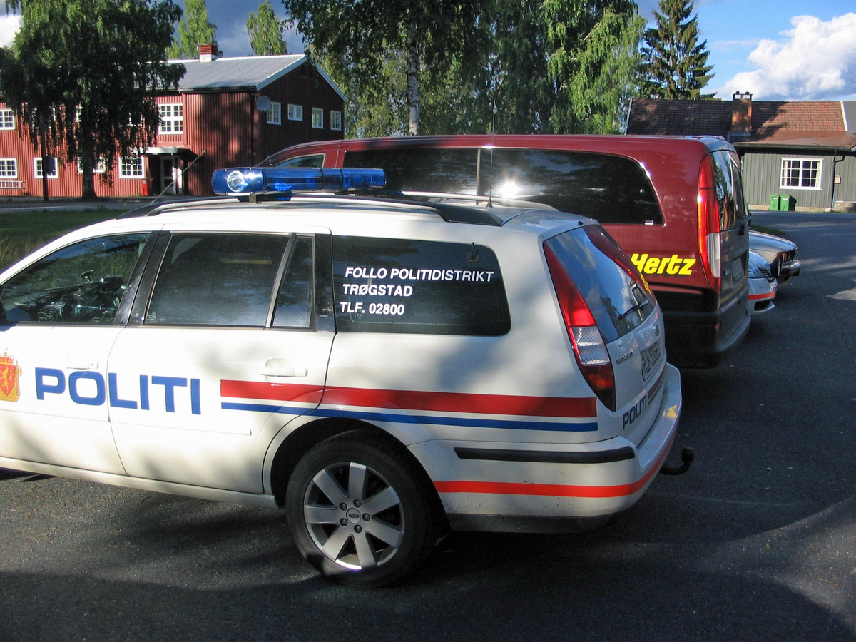 Personal från Skaraborgsgruppen besöker Telemark og Buskerud Heimevernsdistrikt, HV-03, i Heistadmoen i september 2006.