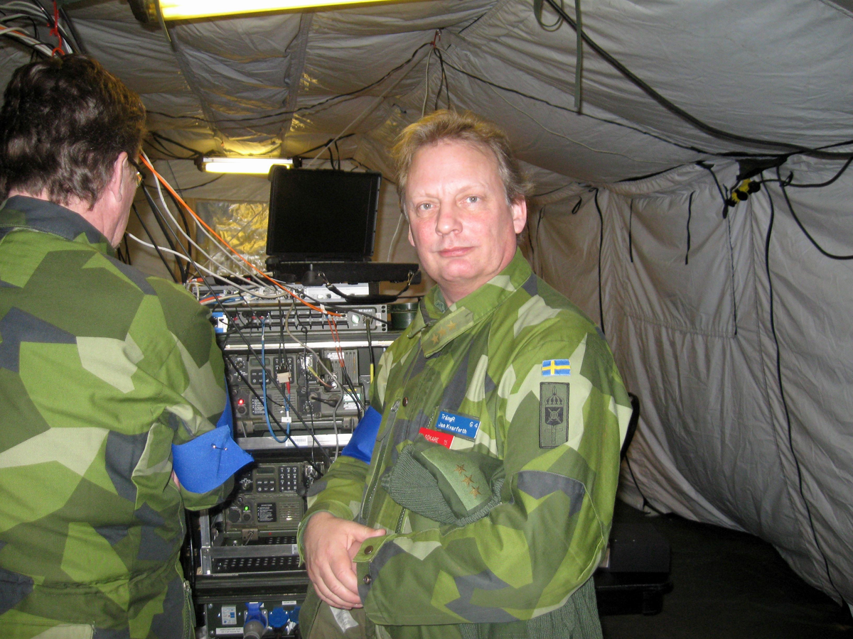 Förbandsövning vid Trängregementet 2010. Jan Kvarforth till höger