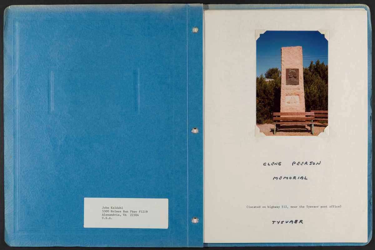 Hefte med bilder og informasjon knyttet til Cleng Peerson og hans fødested, Tysvær