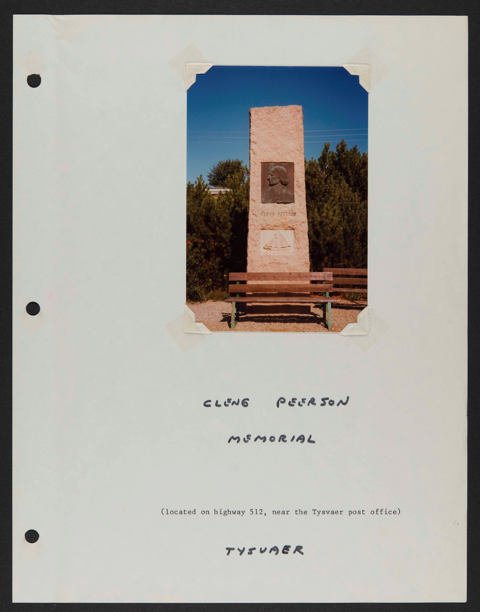 Hefte med bilder og informasjon knyttet til Cleng Peerson og hans fødested, Tysvær