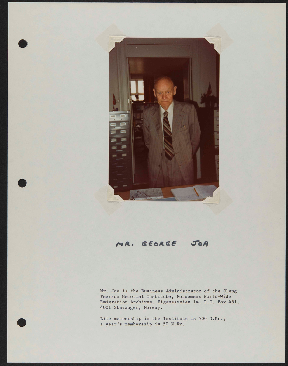 Hefte med bilder og informasjon knyttet til Cleng Peerson og hans fødested, Tysvær