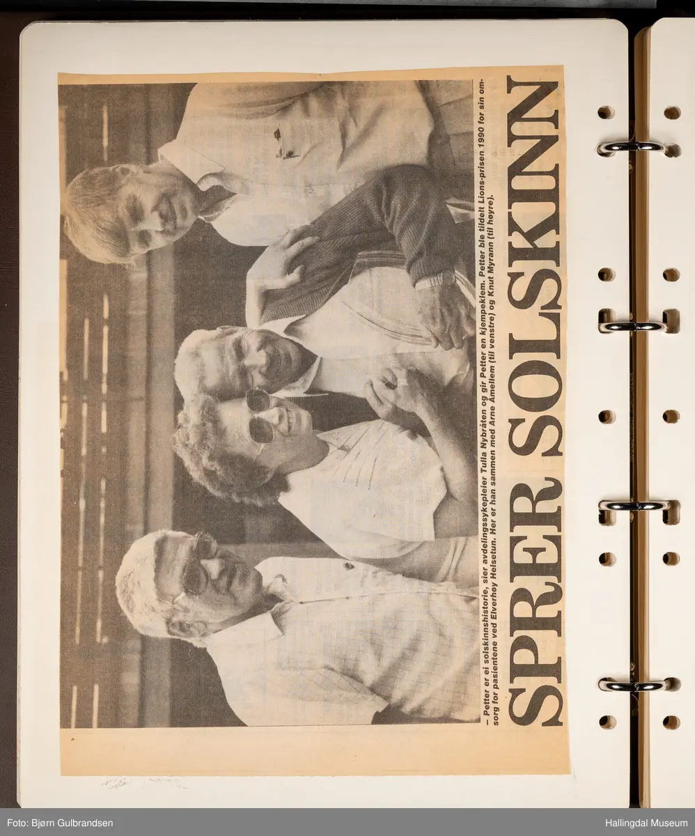 Et brunt album med 80 sider med tekst og bilder. Laget av Lions Club Nesbyen.   