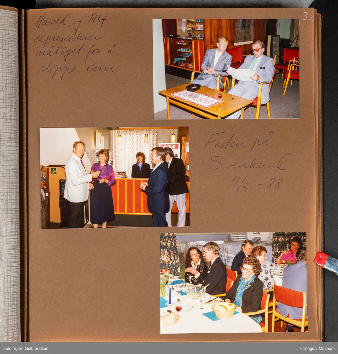 Et brunt læralbum med 74 sider med tekst og bilder. Laget av Lions Club Nesbyen.   