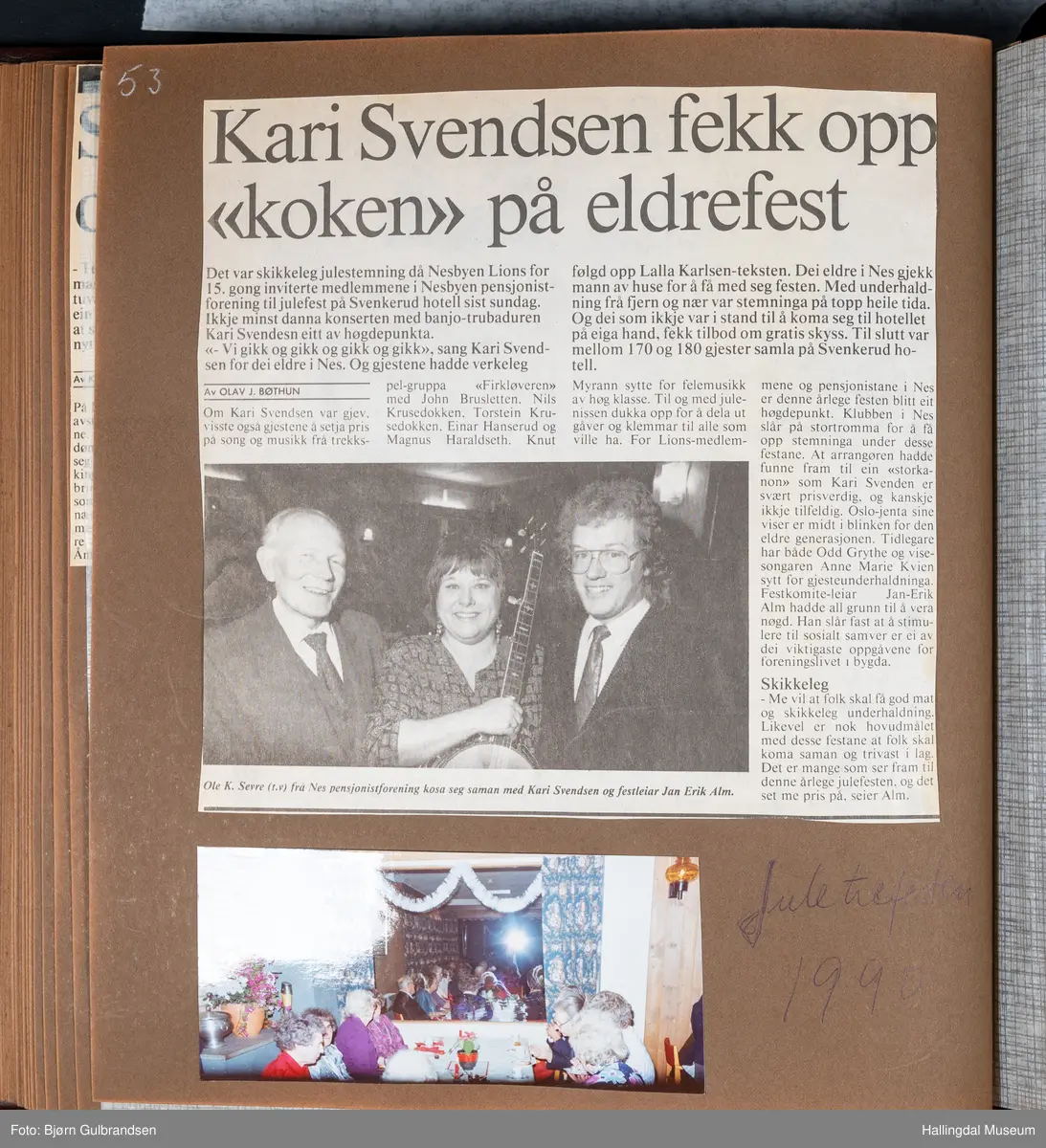 Et brunt læralbum med 74 sider med tekst og bilder. Laget av Lions Club Nesbyen.   