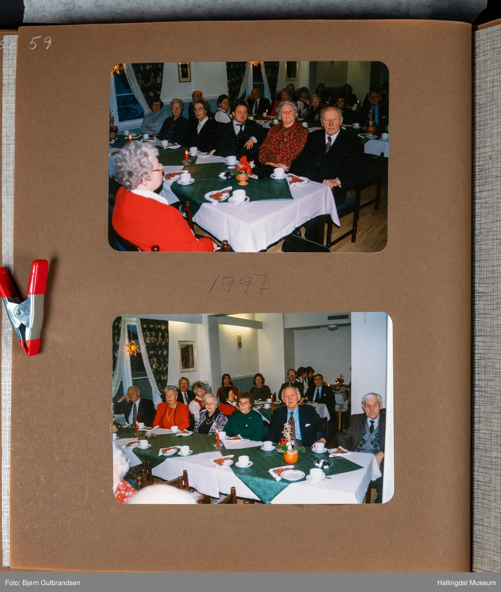Et brunt læralbum med 74 sider med tekst og bilder. Laget av Lions Club Nesbyen.   
