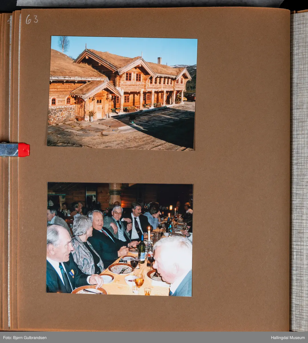 Et brunt læralbum med 74 sider med tekst og bilder. Laget av Lions Club Nesbyen.   