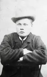Atelierportrett av Helmer Hansen, Porsanger.