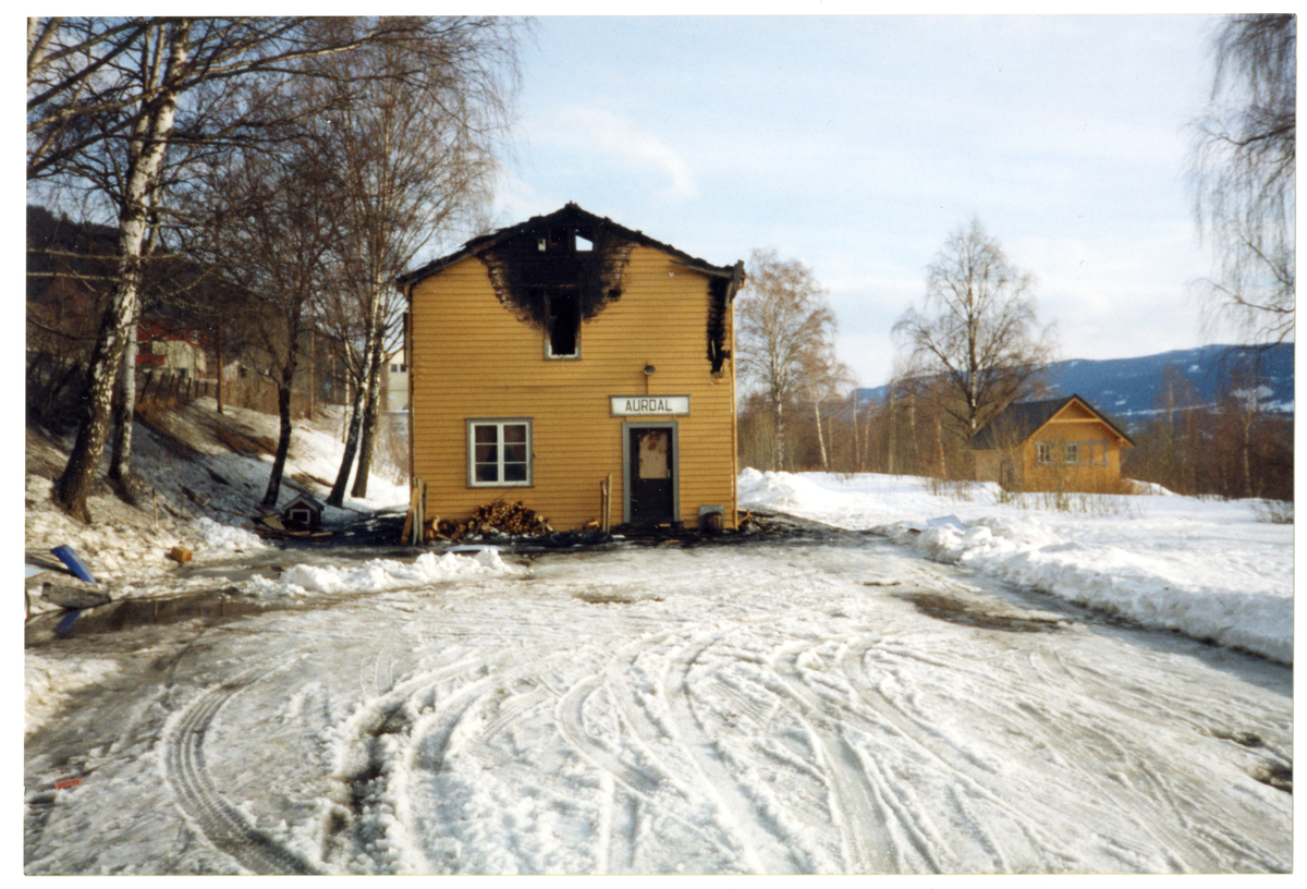 Brannen på Aurdal stasjon, 1999