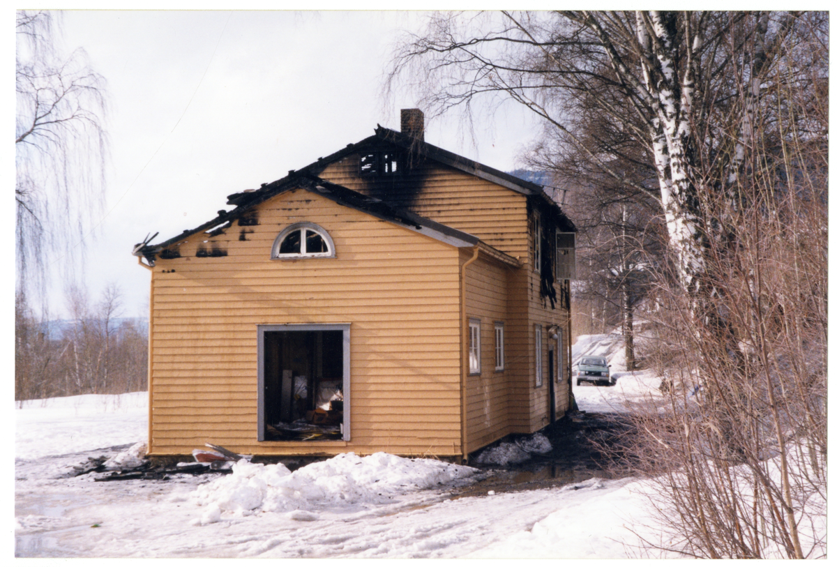 Brannen på Aurdal stasjon, 1999