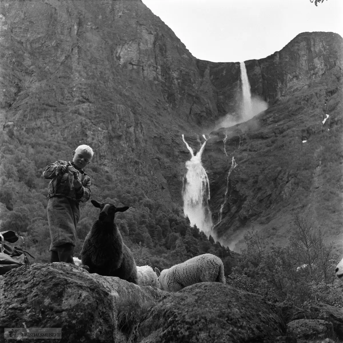 Mardalsfossen.