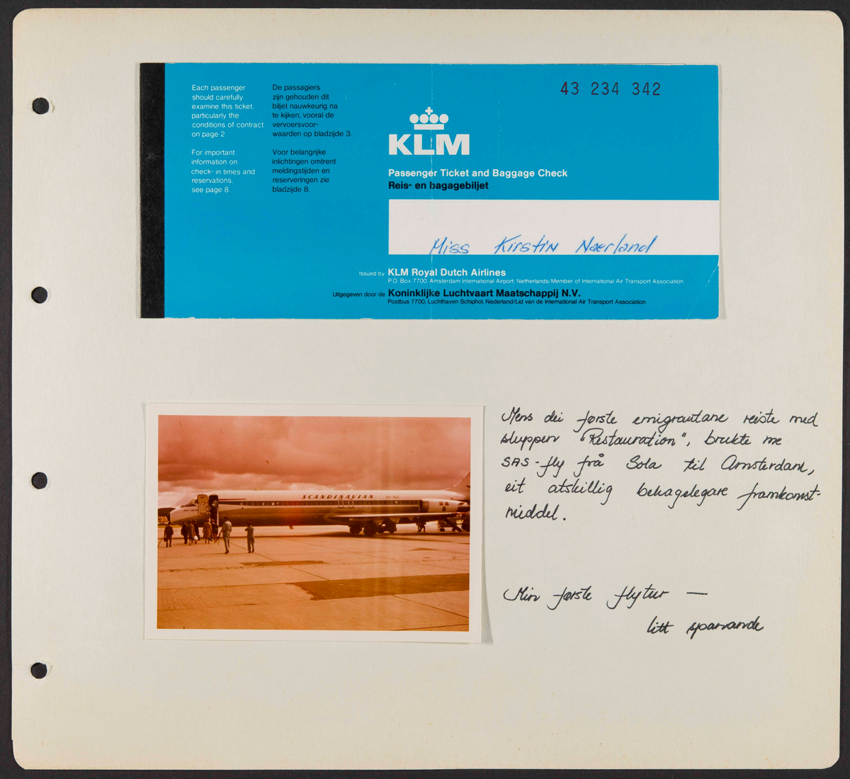 Album som dokumenterer reise til USA i 1972 "I Cleng Peersons fotspor". Albumet inneholder fotografier, reiserute, program, diverse brosjyrer, avisutklipp og tekster