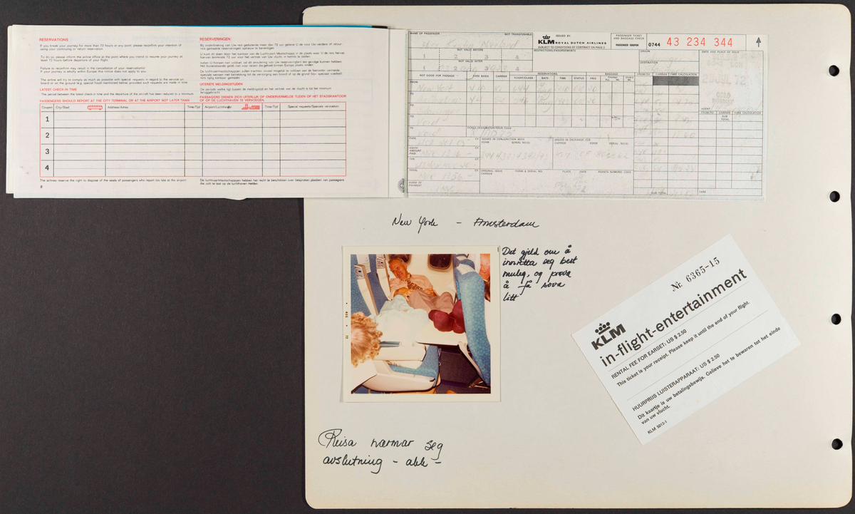 Album som dokumenterer reise til USA i 1972 "I Cleng Peersons fotspor". Albumet inneholder fotografier, reiserute, program, diverse brosjyrer, avisutklipp og tekster