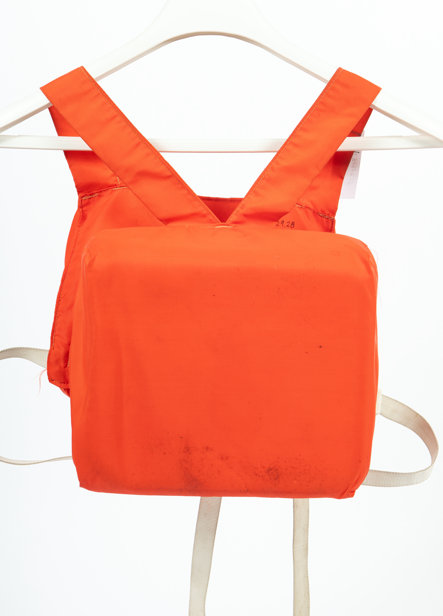 Kajakväst av märket Malmbergs.