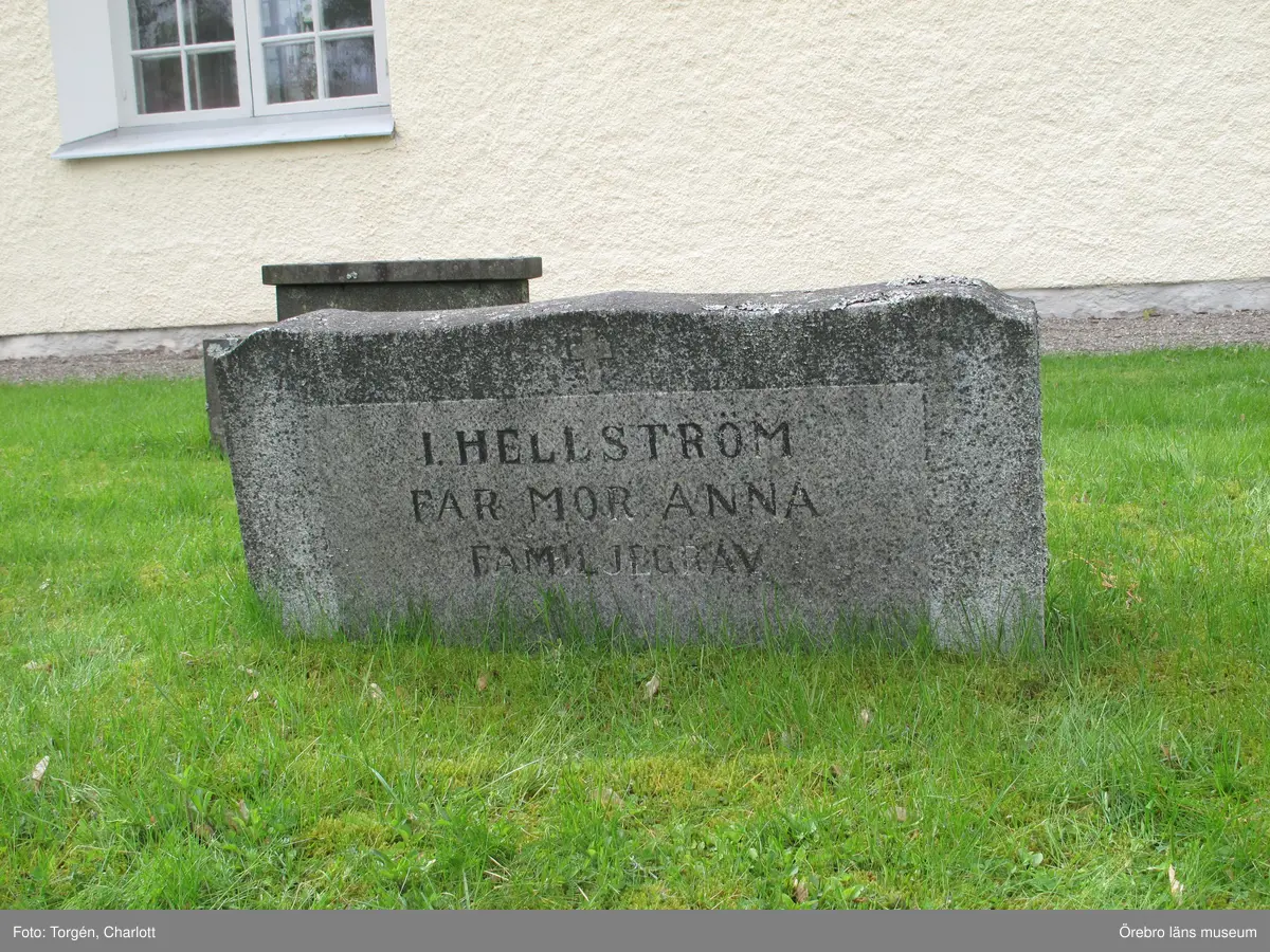 Axberg kyrkogård Inventering av kulturhistoriskt värdefulla gravvårdar 2015, Kvarter F.