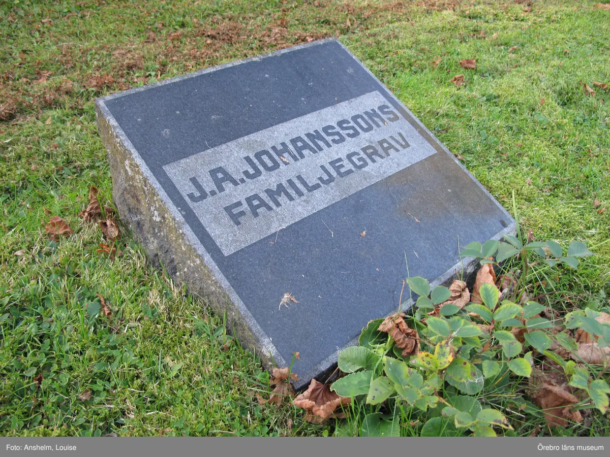 Axberg kyrkogård Inventering av kulturhistoriskt värdefulla gravvårdar 2015, Kvarter I.