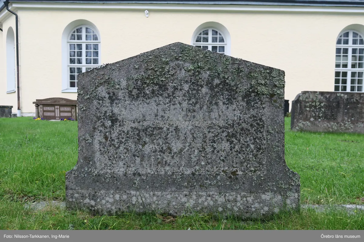 Axberg kyrkogård Inventering av kulturhistoriskt värdefulla gravvårdar 2015, Kvarter F.